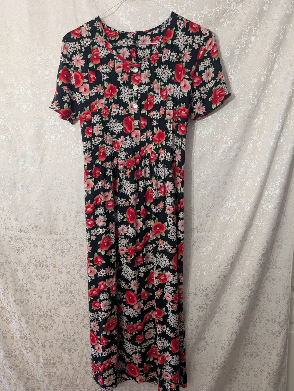 Vintage 90s Dark Floral Rose Midi Dress Short Sleeve Practical Magic